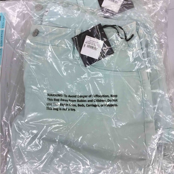 New women’s shorts size 18W - Picture 2 of 3